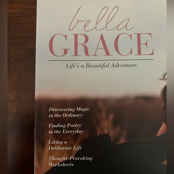 Bella Grace Volume 1 Issue 1 - Picture 5 of 6